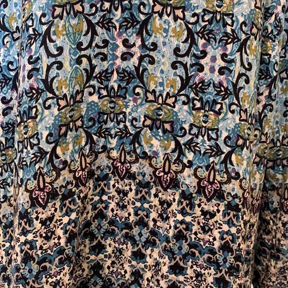 Two JJill long, Rayon shirts - Picture 3 of 8